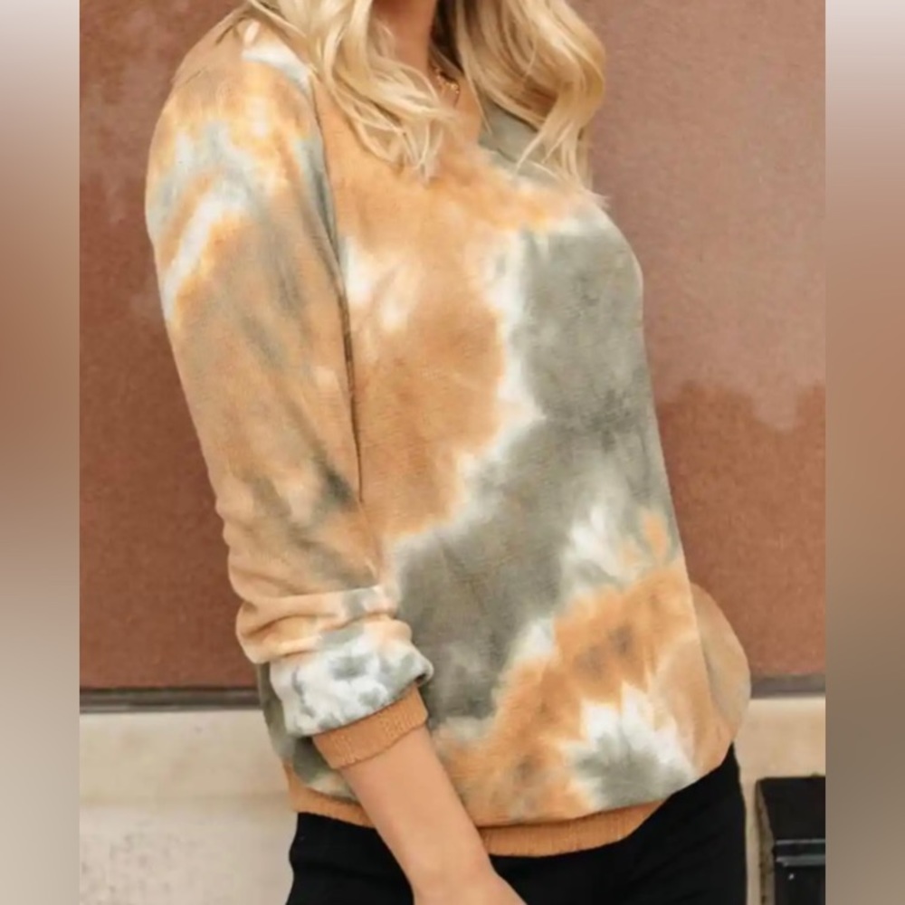 Ces Femme Tie-Dye Pullover Tunic in Sage, Camel & White